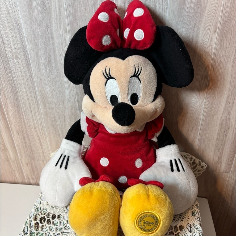 Disney Minnie Mouse 18” Plush with Red and Yellow Accents Dress Authentic